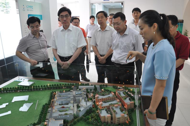 常平鎮(zhèn)陳偉國(guó)副書(shū)記及揭西市市委組織部部長(zhǎng)一行蒞臨常平科技園參觀指導(dǎo)