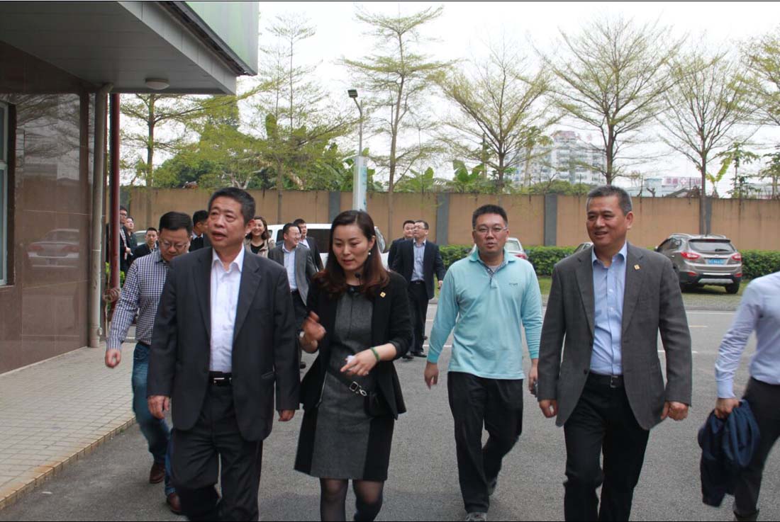 武漢東湖新技術(shù)創(chuàng)業(yè)中心考察團一行蒞臨常平科技園參觀考察