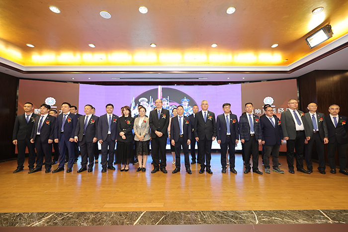 【集團動態】我司受邀出席東莞市謝崗高端裝備制造行業協會(第二屆理事會)就職典禮 【集團動態】我司受邀出席東莞市謝崗高端裝備制造行業協會(第二屆理事會)就職典禮
