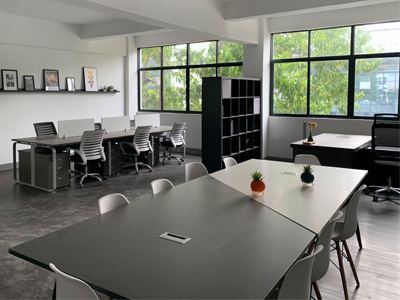 東科科技產(chǎn)業(yè)園，東城輕軌口辦公，孵化器有補(bǔ)貼