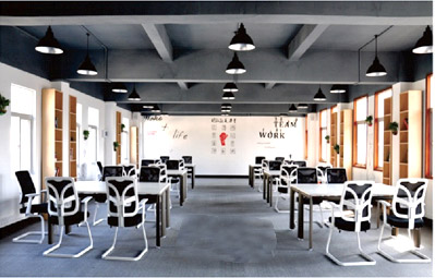 電子行業， 孵化器，加速器， 產業科技園區